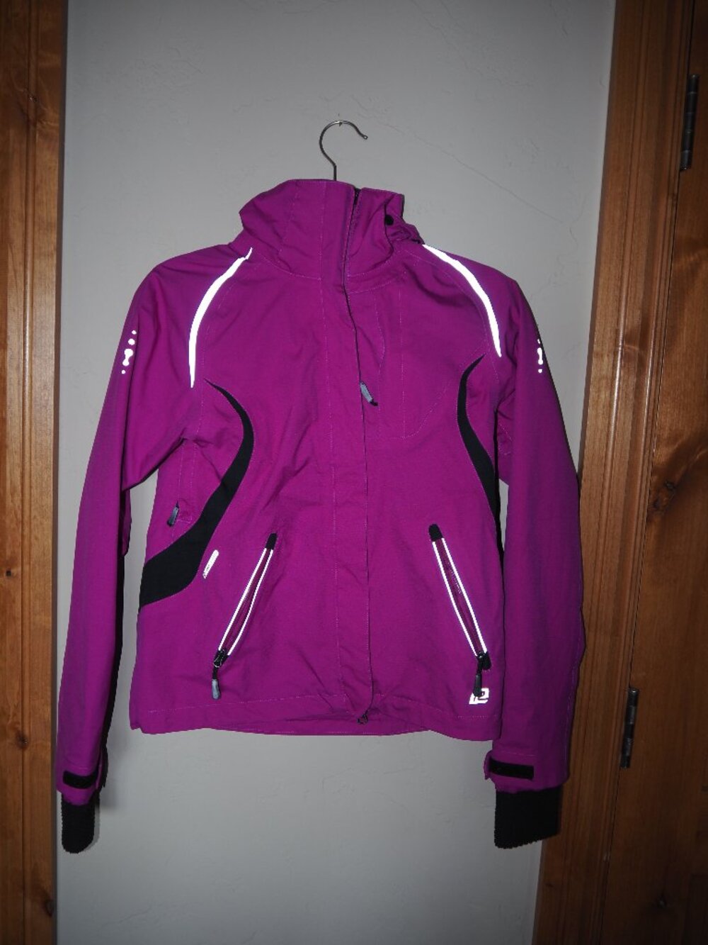 Road Runner Sports Gore-Tex Purple Running Rain Jacket XS Reflective